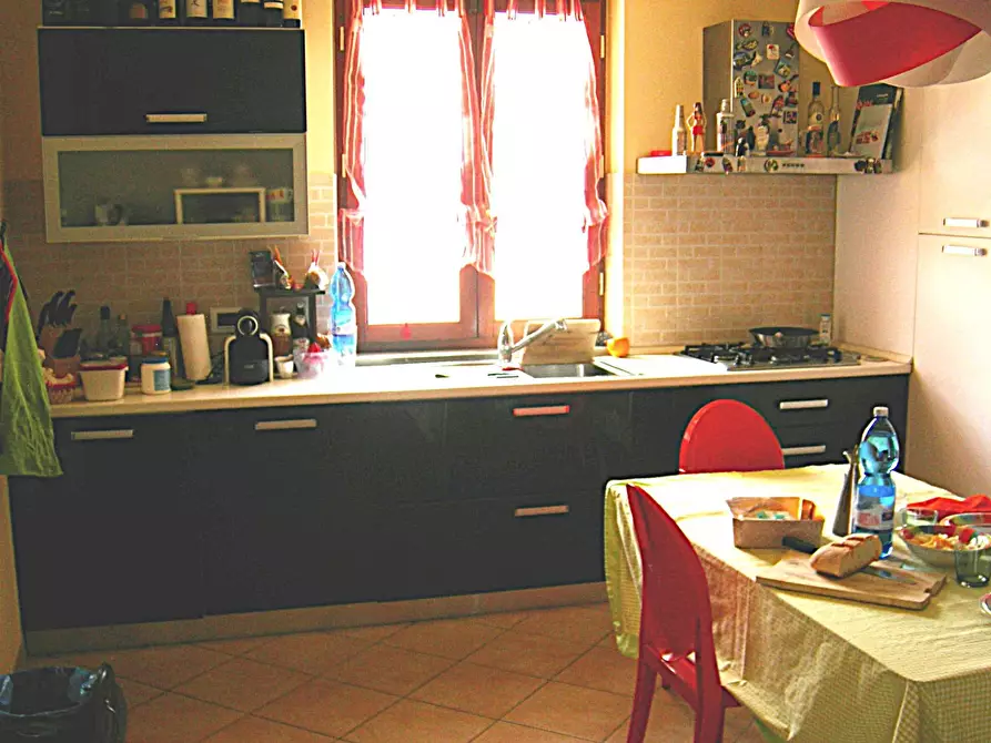 Immagine 7 di Appartamento in vendita  in via colline per legoli a Pontedera