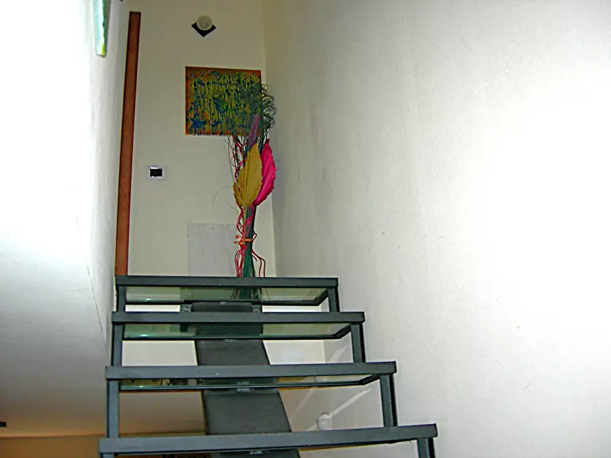 Immagine 10 di Appartamento in vendita  in via colline per legoli a Pontedera