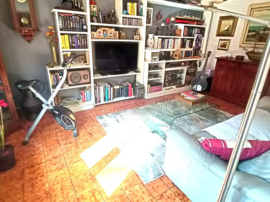 Immagine 5 di Appartamento in vendita  in via montegrappa 3 a Crespina Lorenzana