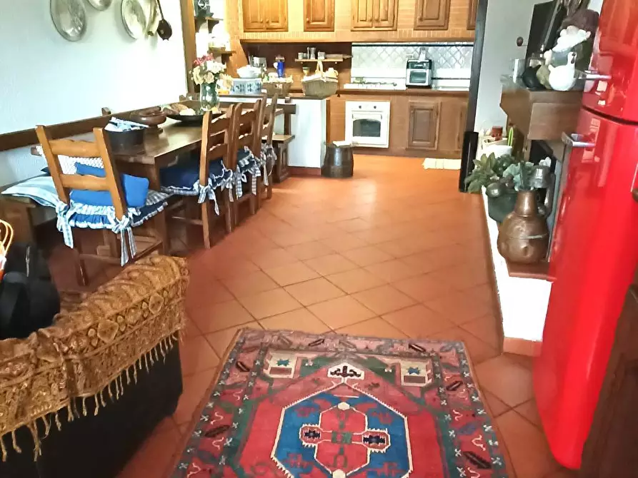 Immagine 2 di Appartamento in vendita  in via lavoria a Crespina Lorenzana