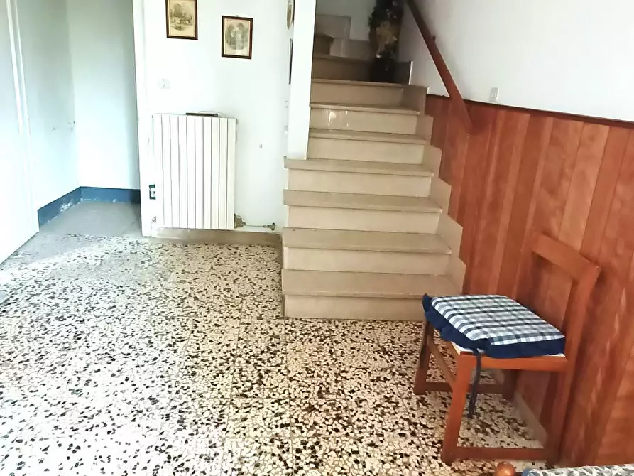 Immagine 12 di Appartamento in vendita  in via lavoria a Crespina Lorenzana