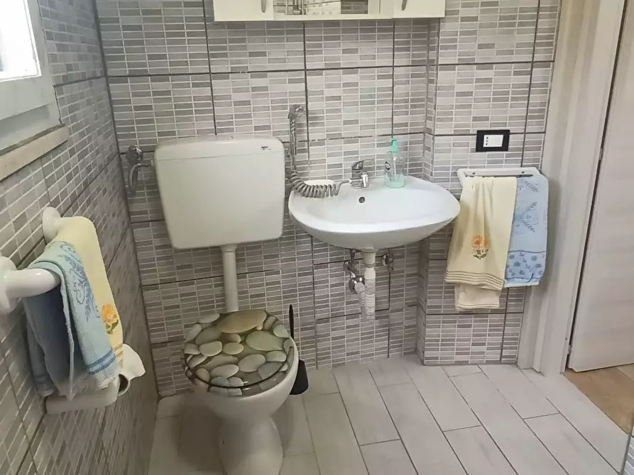 Immagine 5 di Appartamento in vendita  in trento e trieste 30 a Casale Marittimo