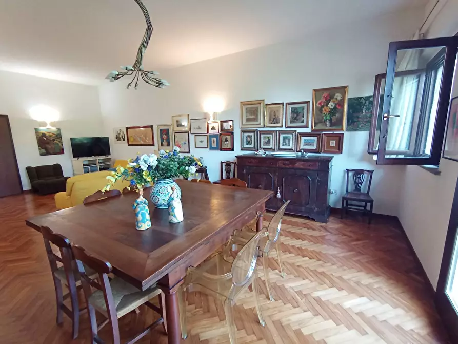 Immagine 1 di Appartamento in vendita  in via toscoromagnola a Pontedera