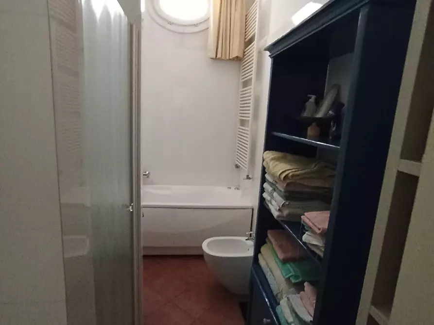 Immagine 14 di Appartamento in vendita  in via toscoromagnola a Pontedera