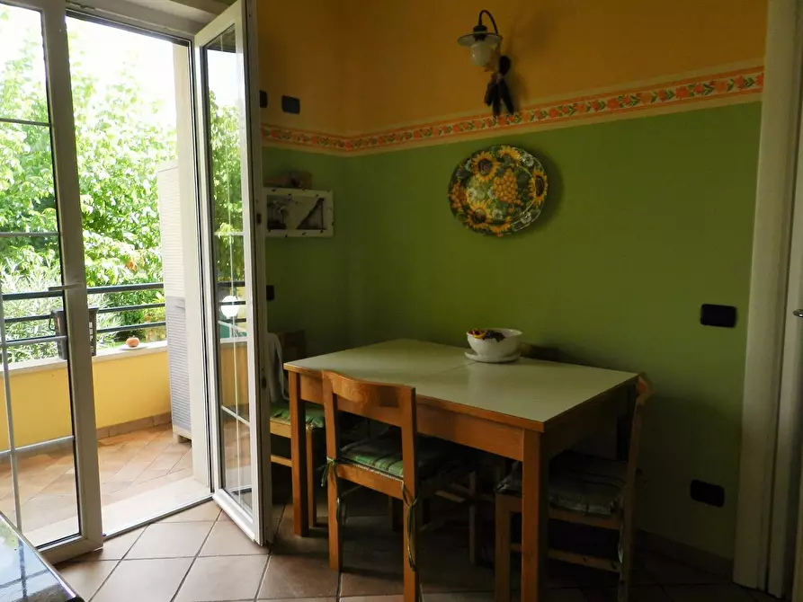 Immagine 69 di Villa in vendita  a Montignoso