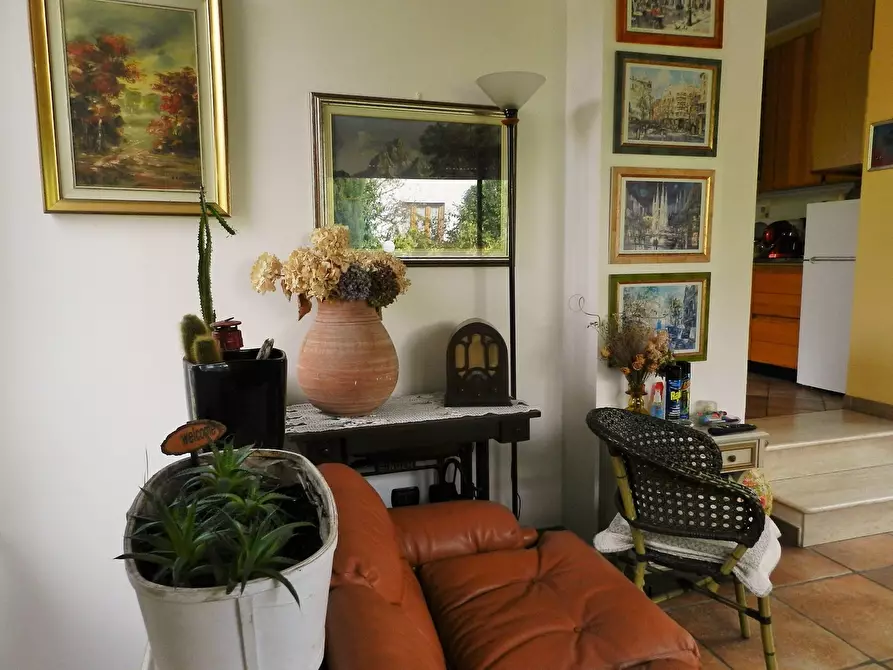 Immagine 75 di Villa in vendita  a Montignoso