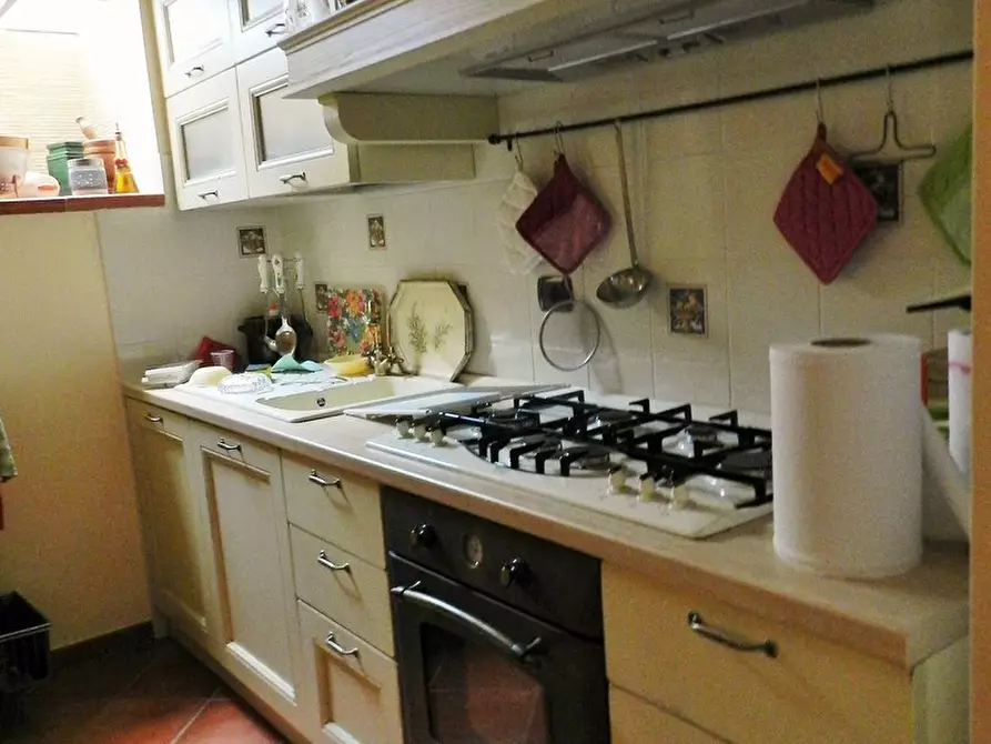 Immagine 85 di Villa in vendita  a Montignoso