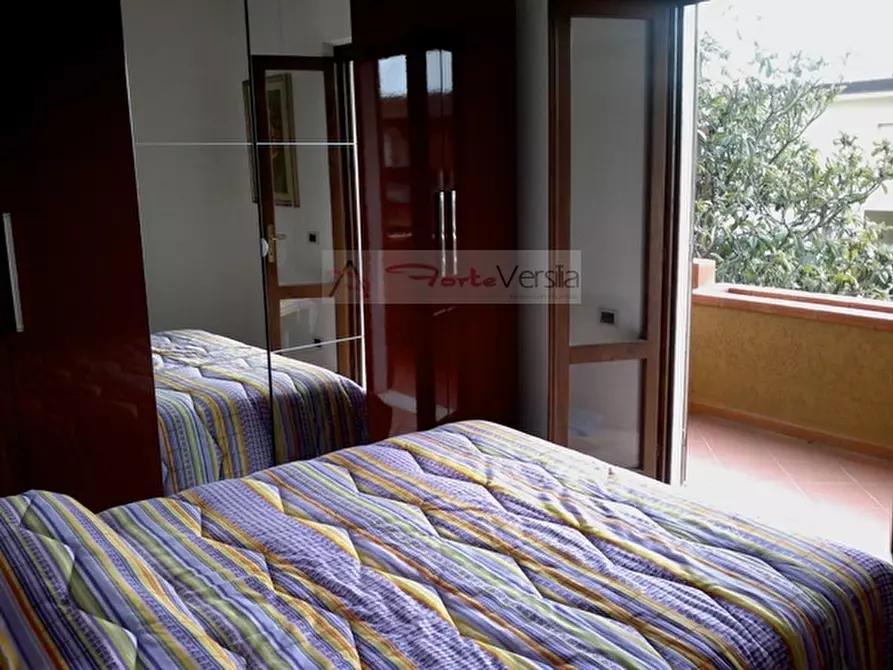 Immagine 19 di Villa in vendita  a Forte Dei Marmi