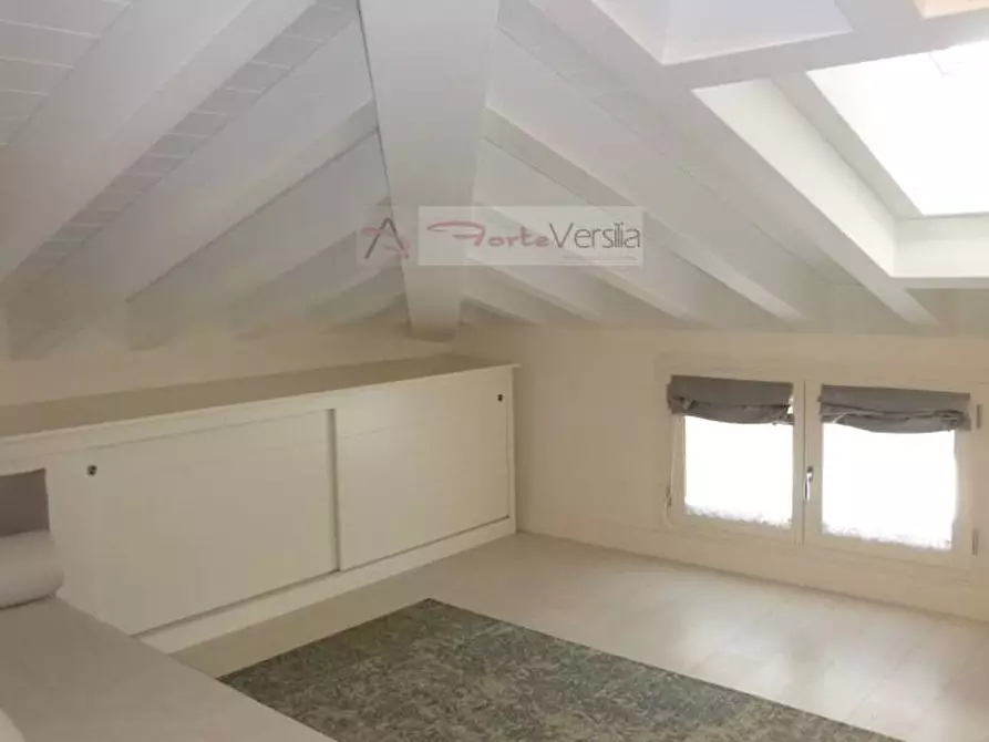 Immagine 22 di Villa in affitto  a Forte Dei Marmi