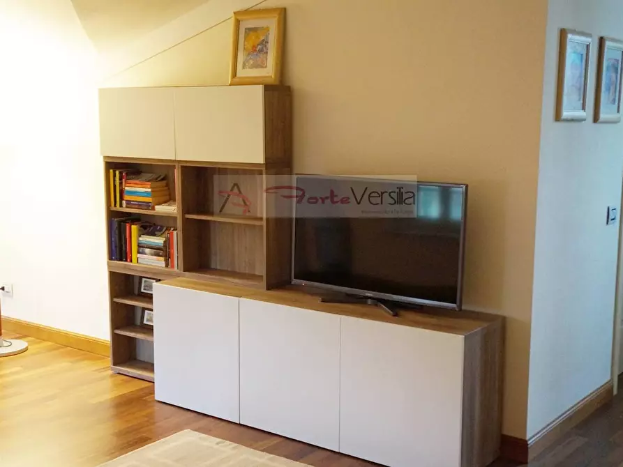 Immagine 36 di Villa in vendita  a Forte Dei Marmi