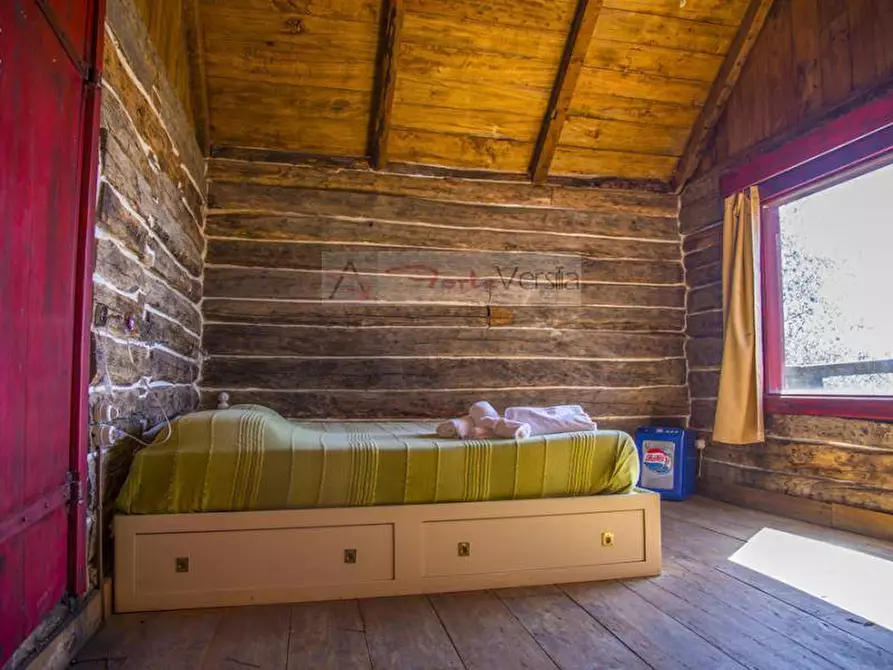 Immagine 27 di Rustico / casale in vendita  a Camaiore