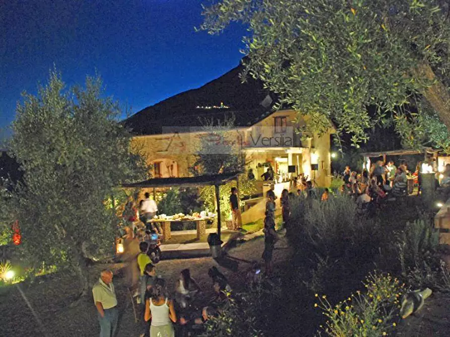 Immagine 33 di Rustico / casale in vendita  a Camaiore