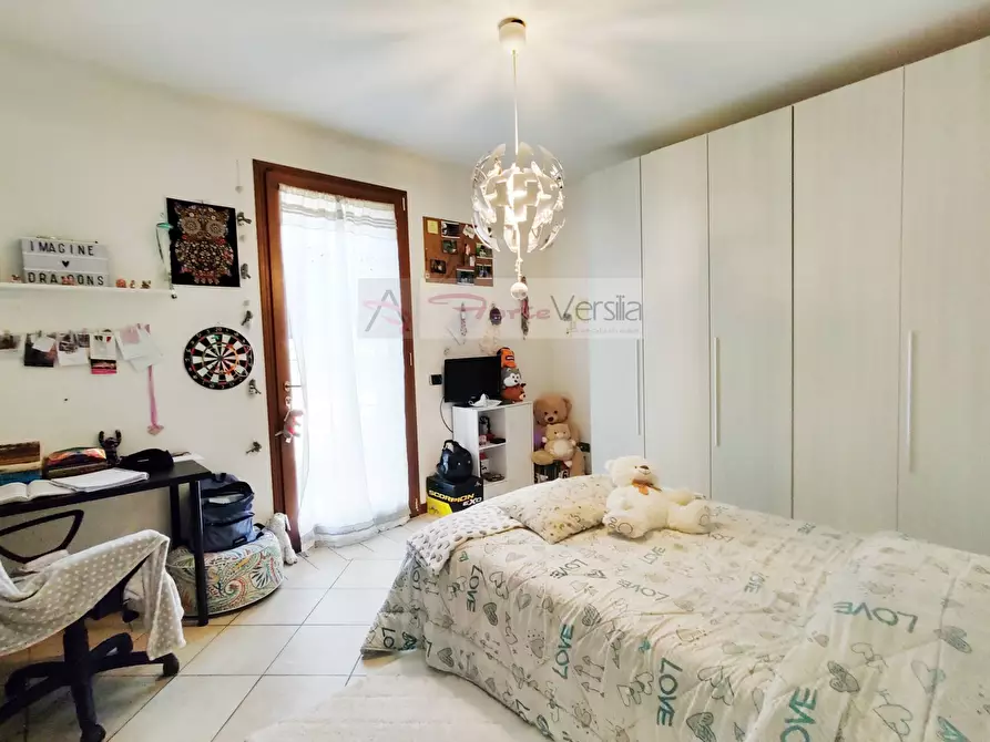 Immagine 20 di Villa in vendita  a Seravezza