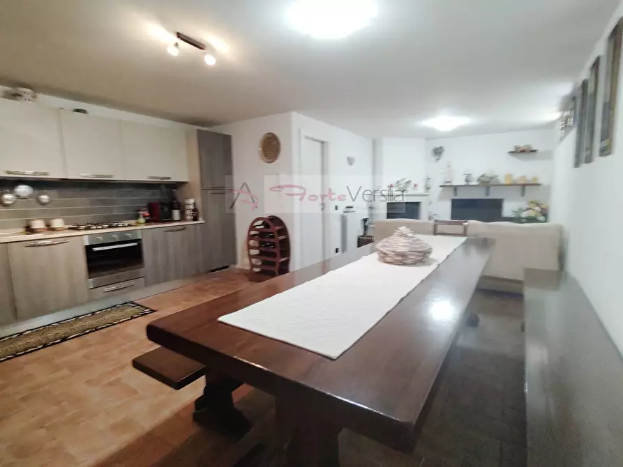 Immagine 29 di Villa in vendita  a Seravezza