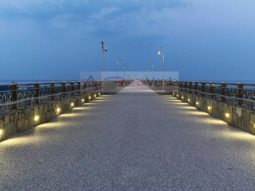 Immagine 23 di Appartamento in vendita  a Pietrasanta