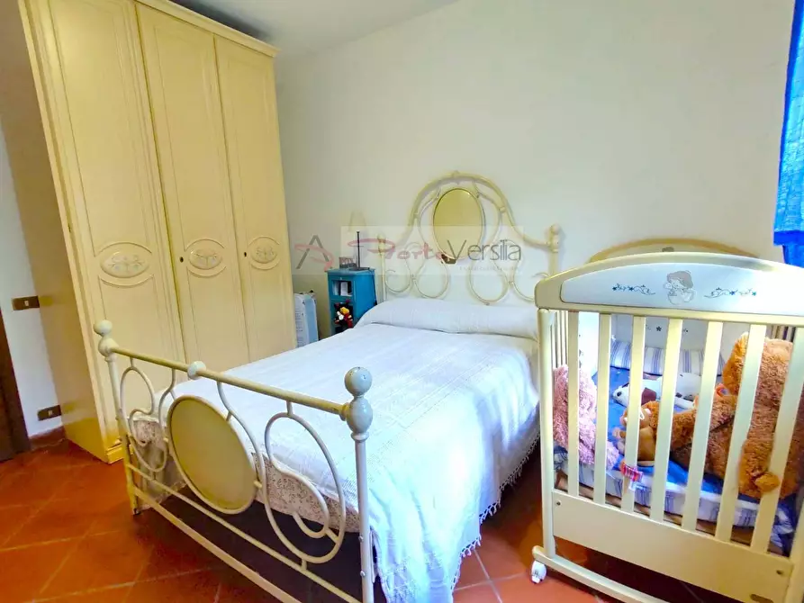 Immagine 27 di Villa in vendita  a Pietrasanta