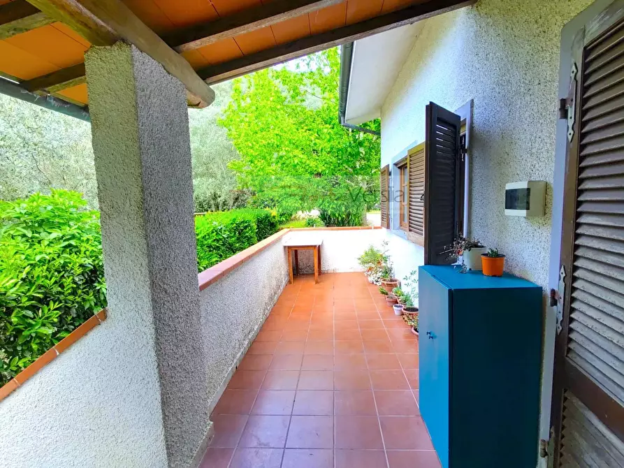 Immagine 32 di Villa in vendita  a Pietrasanta