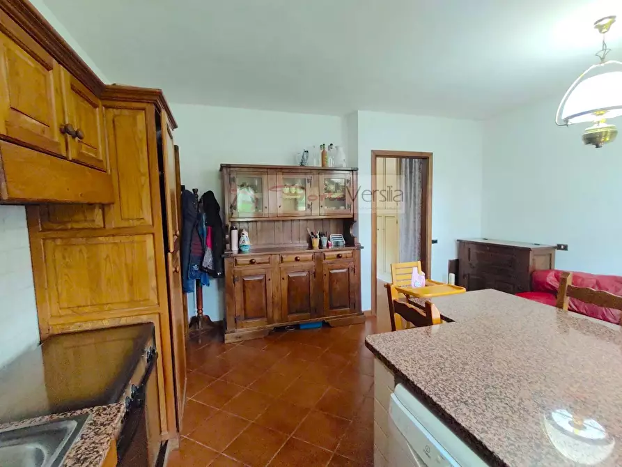 Immagine 34 di Villa in vendita  a Pietrasanta