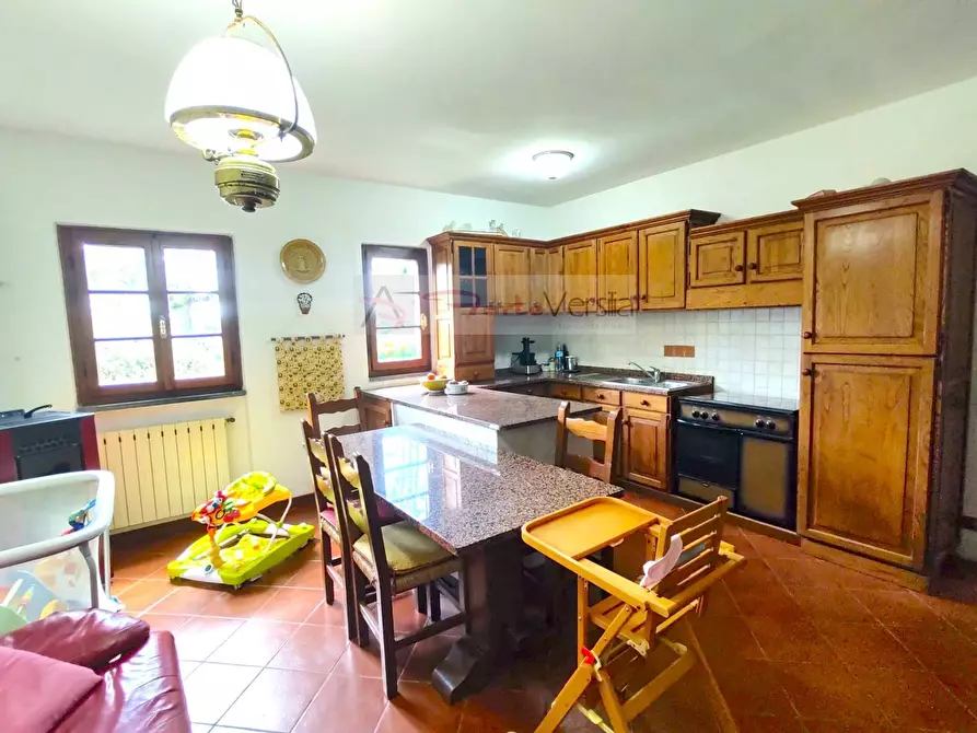 Immagine 35 di Villa in vendita  a Pietrasanta