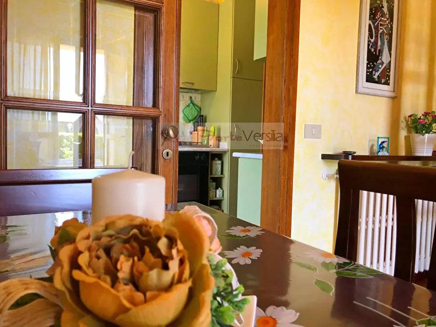 Immagine 8 di Villa in vendita  a Forte Dei Marmi