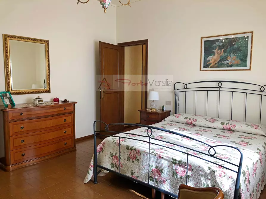 Immagine 33 di Villa in vendita  a Forte Dei Marmi