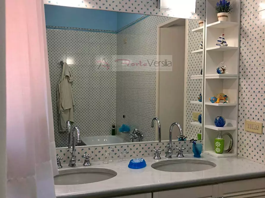 Immagine 65 di Villa in vendita  a Forte Dei Marmi