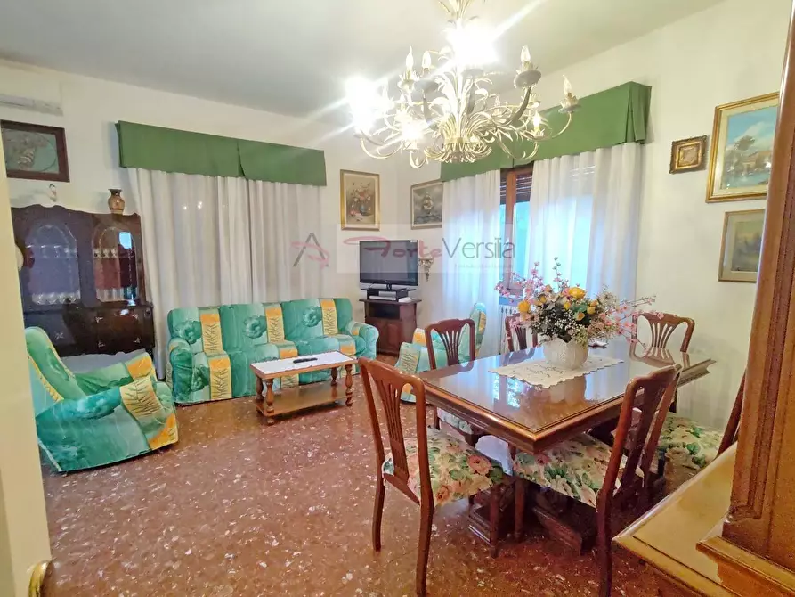 Immagine 9 di Casa indipendente in vendita  a Forte Dei Marmi