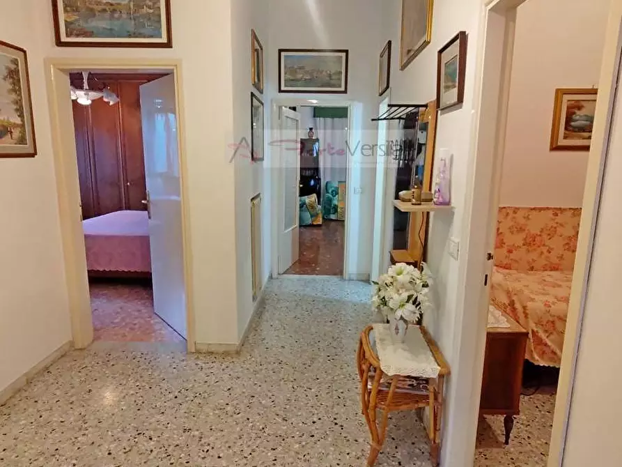Immagine 13 di Casa indipendente in vendita  a Forte Dei Marmi