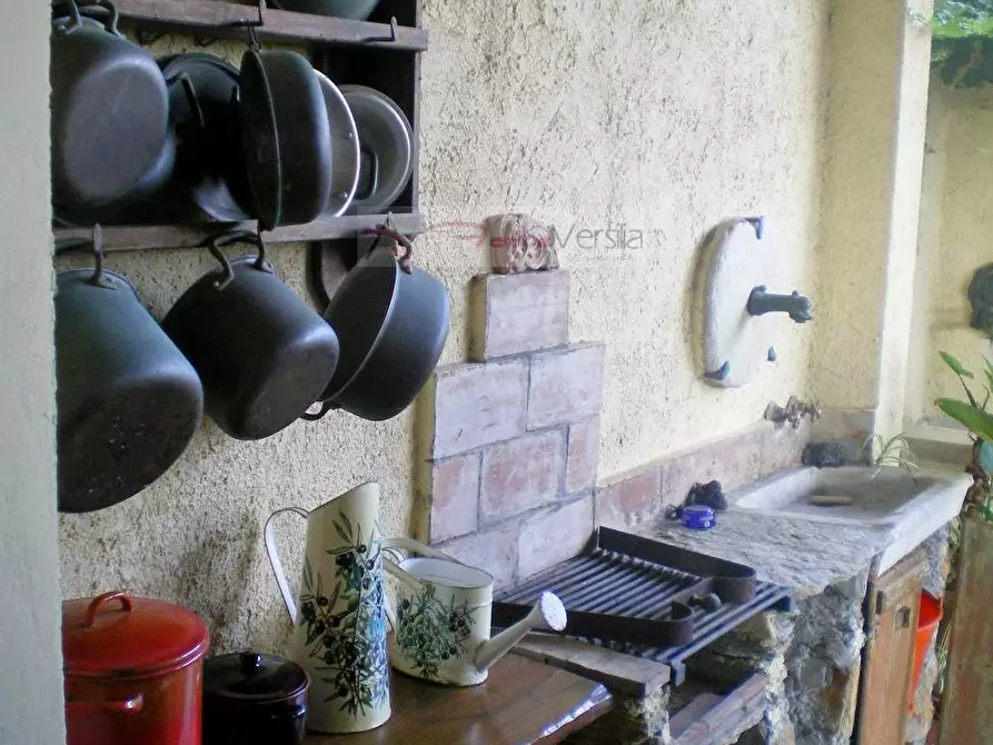 Immagine 36 di Rustico / casale in vendita  a Pietrasanta