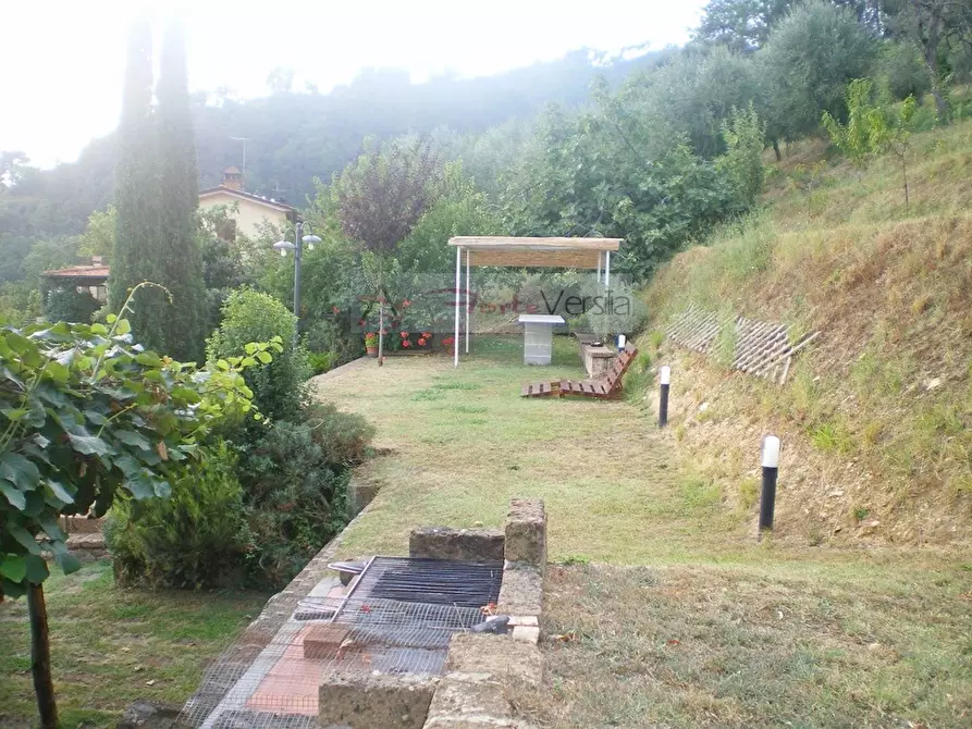 Immagine 38 di Rustico / casale in vendita  a Pietrasanta