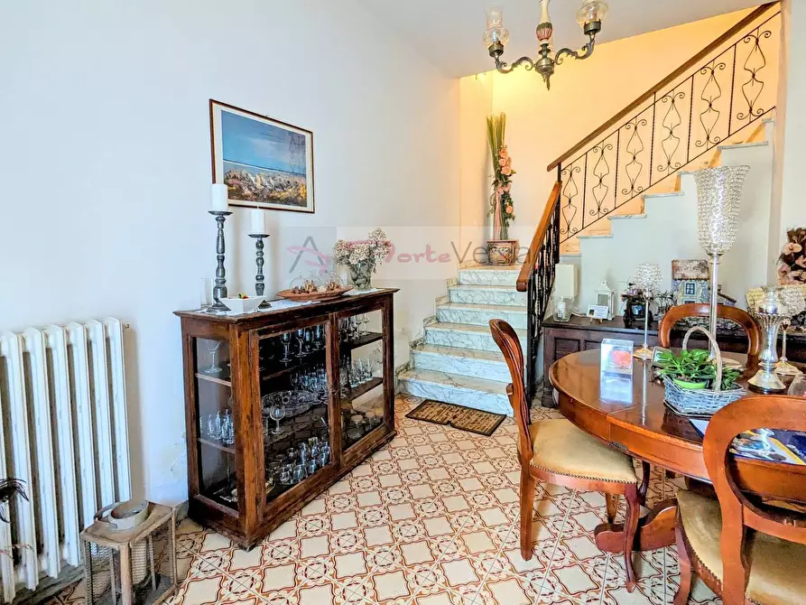 Immagine 24 di Villa in vendita  a Pietrasanta