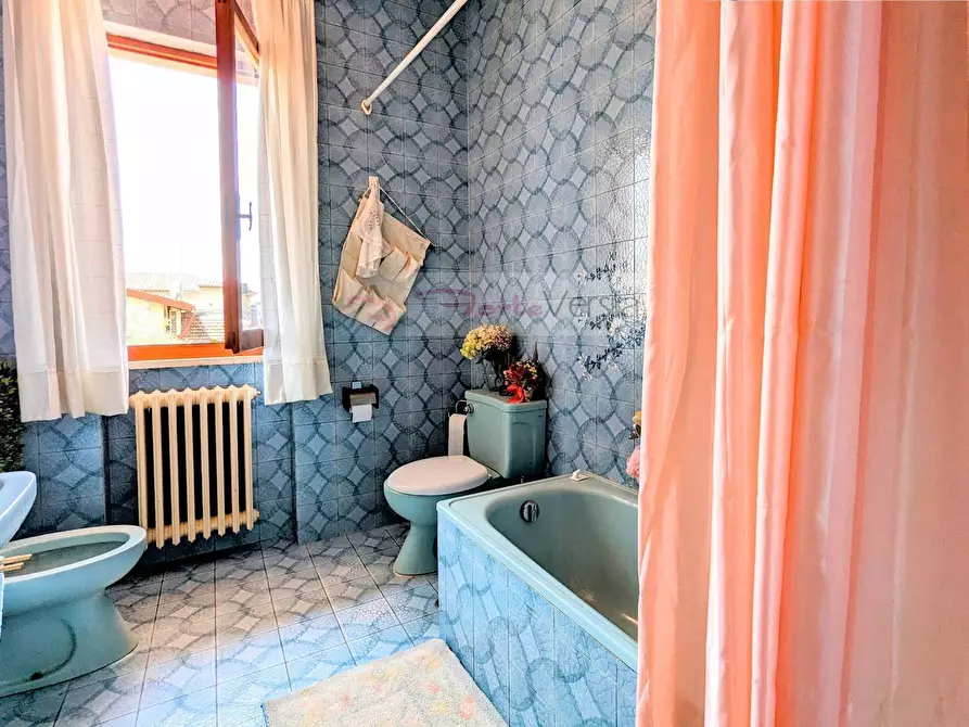 Immagine 25 di Villa in vendita  a Pietrasanta