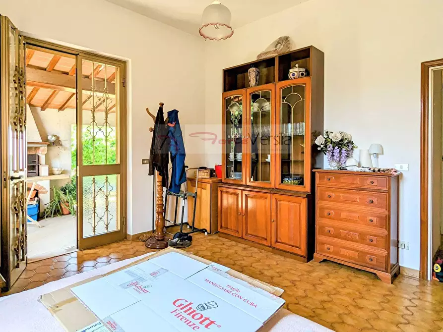 Immagine 33 di Villa in vendita  a Pietrasanta