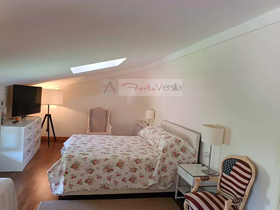 Immagine 55 di Villa in vendita  a Forte Dei Marmi