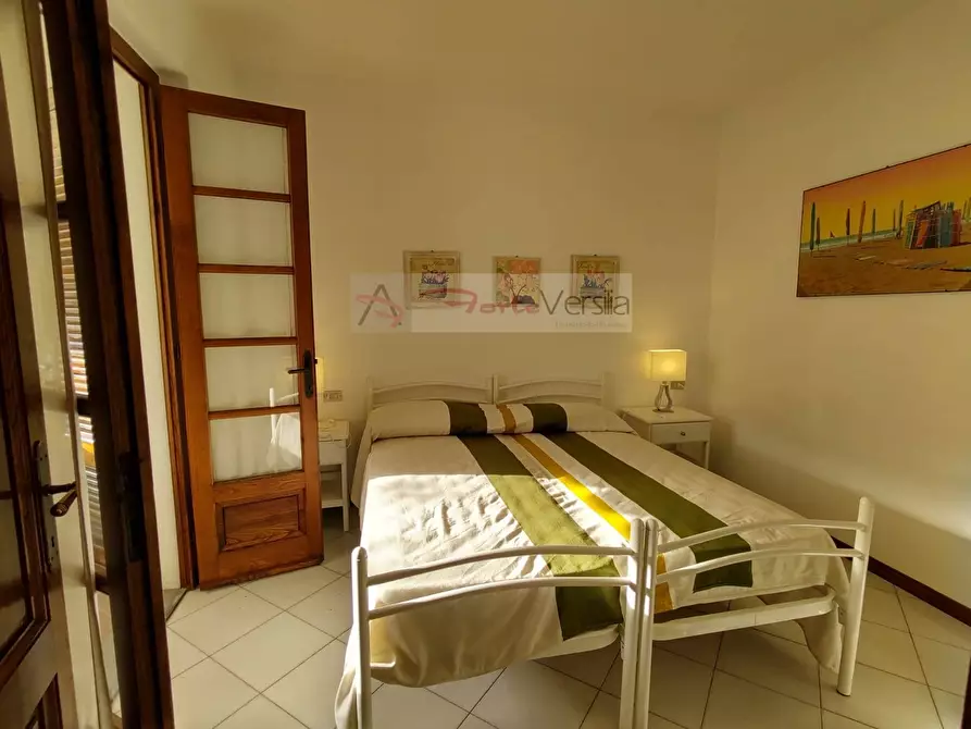 Immagine 43 di Villa in vendita  a Pietrasanta