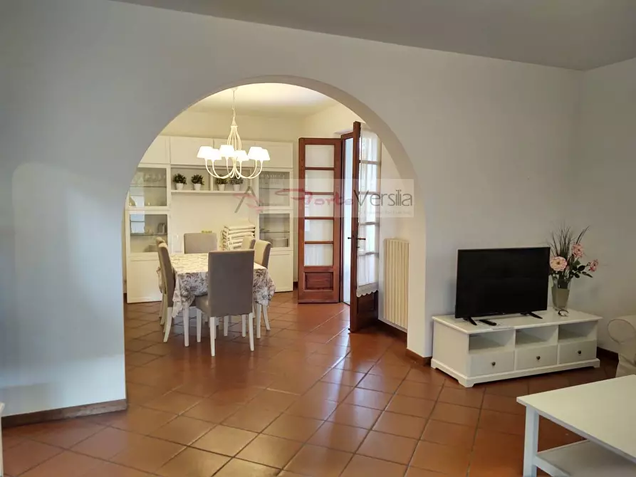 Immagine 69 di Villa in vendita  a Pietrasanta