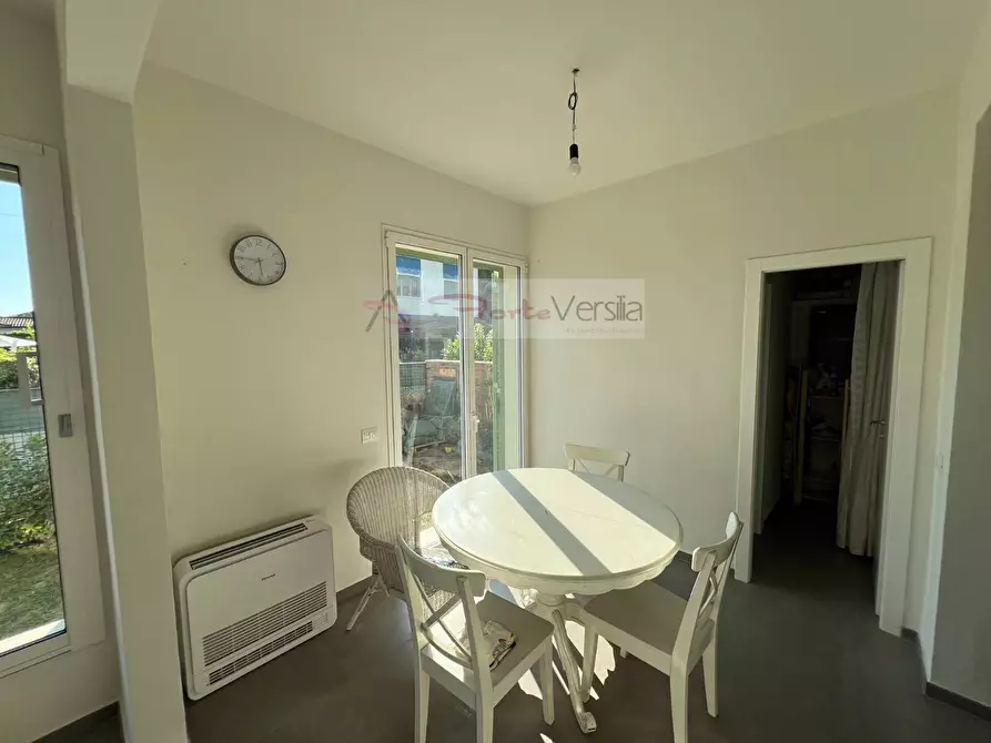 Immagine 6 di Casa semindipendente in vendita  a Pietrasanta