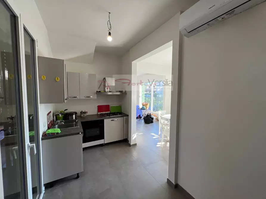 Immagine 11 di Casa semindipendente in vendita  a Pietrasanta