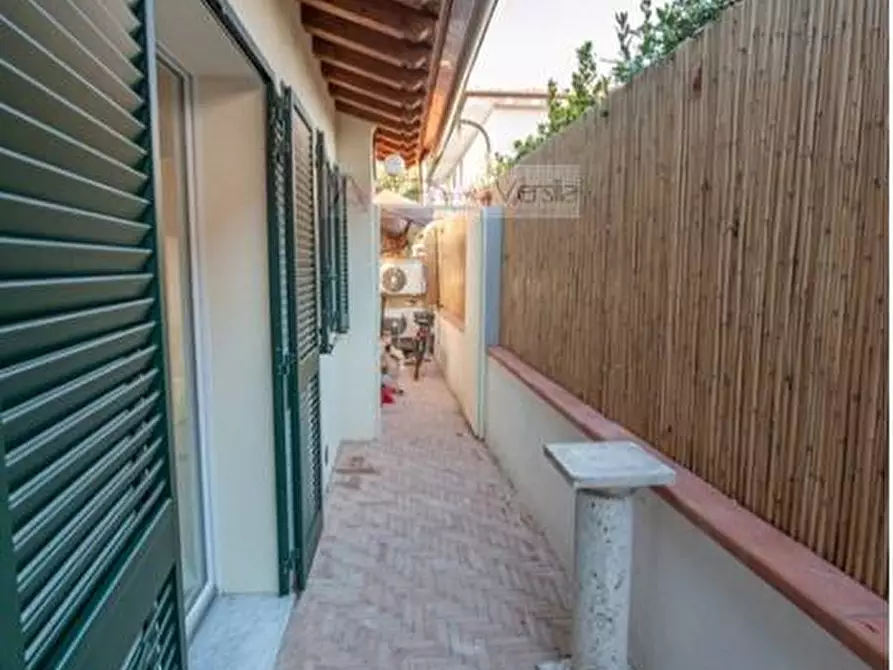 Immagine 20 di Villa in affitto  a Forte Dei Marmi