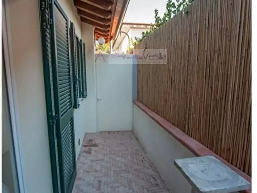 Immagine 22 di Villa in affitto  a Forte Dei Marmi
