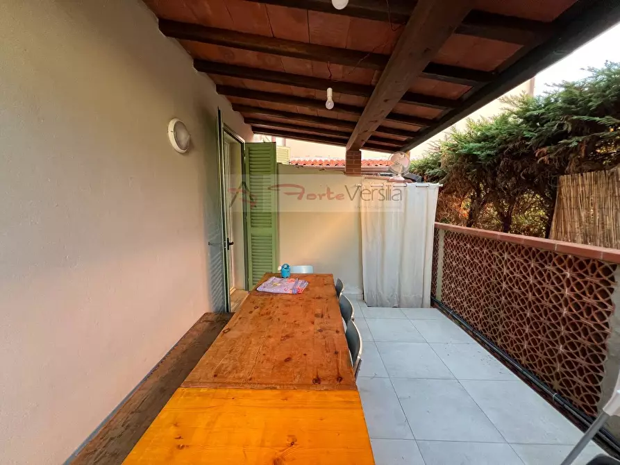 Immagine 44 di Casa semindipendente in vendita  a Pietrasanta