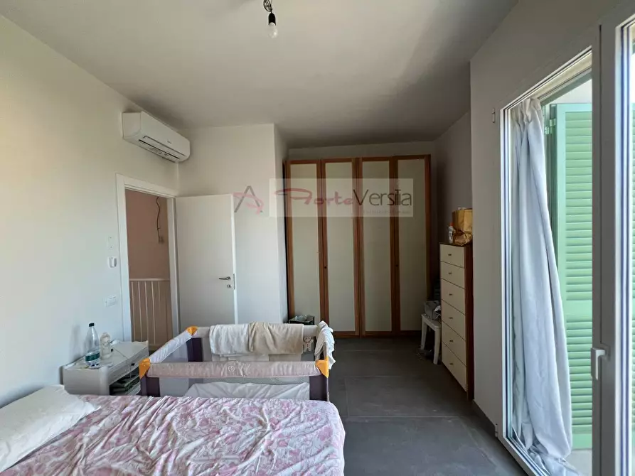 Immagine 26 di Casa semindipendente in vendita  a Pietrasanta
