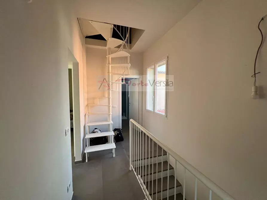 Immagine 31 di Casa semindipendente in vendita  a Pietrasanta