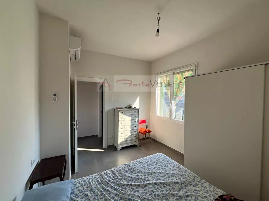 Immagine 34 di Casa semindipendente in vendita  a Pietrasanta