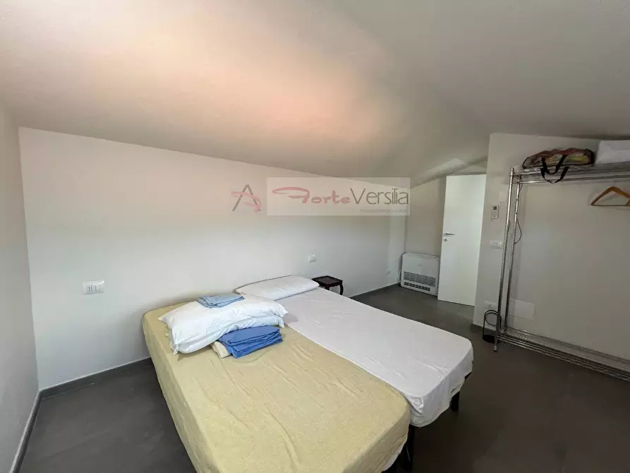 Immagine 36 di Casa semindipendente in vendita  a Pietrasanta