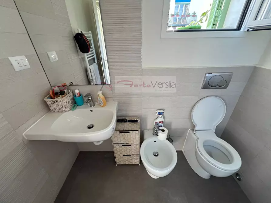 Immagine 20 di Casa semindipendente in vendita  a Pietrasanta