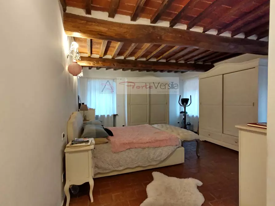 Immagine 13 di Rustico / casale in vendita  a Pietrasanta