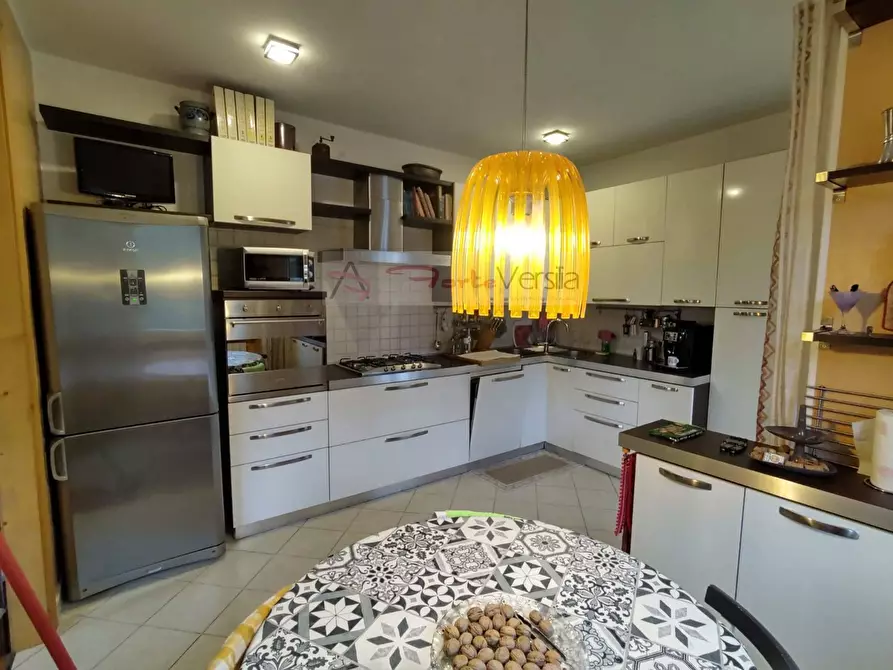 Immagine 1 di Casa indipendente in vendita  a Massarosa