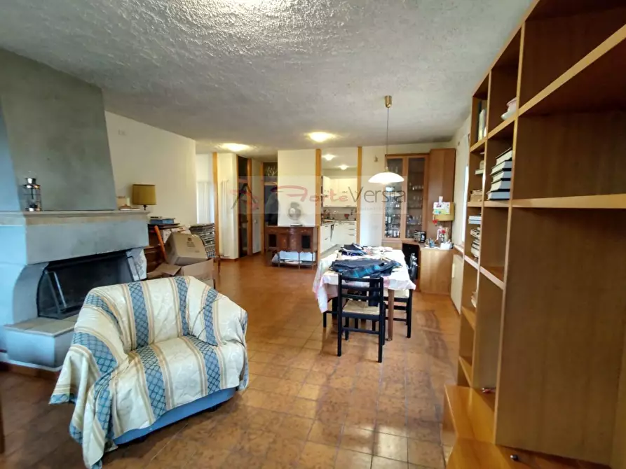 Immagine 8 di Casa indipendente in vendita  a Massarosa