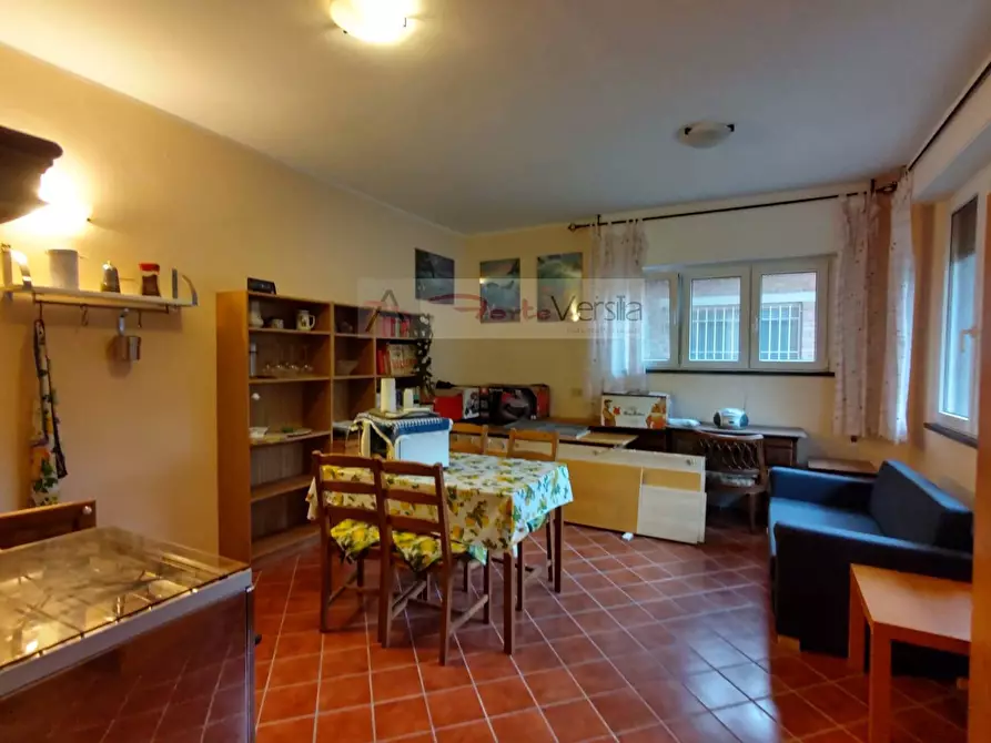 Immagine 29 di Casa indipendente in vendita  a Massarosa